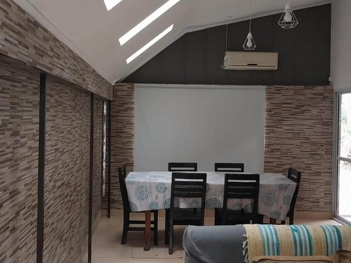 Vendo Casa con Mucho Potencial 3