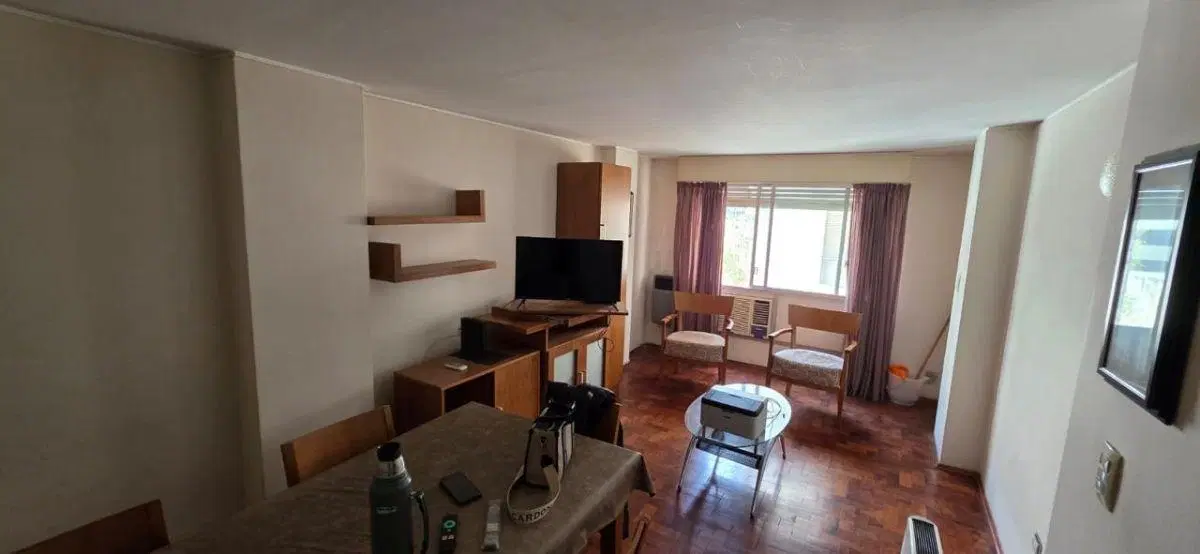 Dpto. 2 Dorm. balcón sobre Chacabuco al 1200 . Frente Al Parque de Las Tejas 2