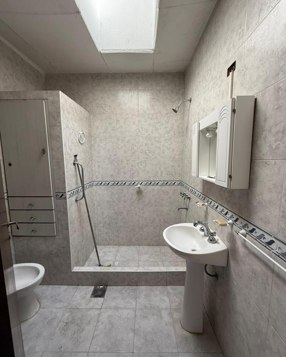 Casa con Amplio Jardin. 3