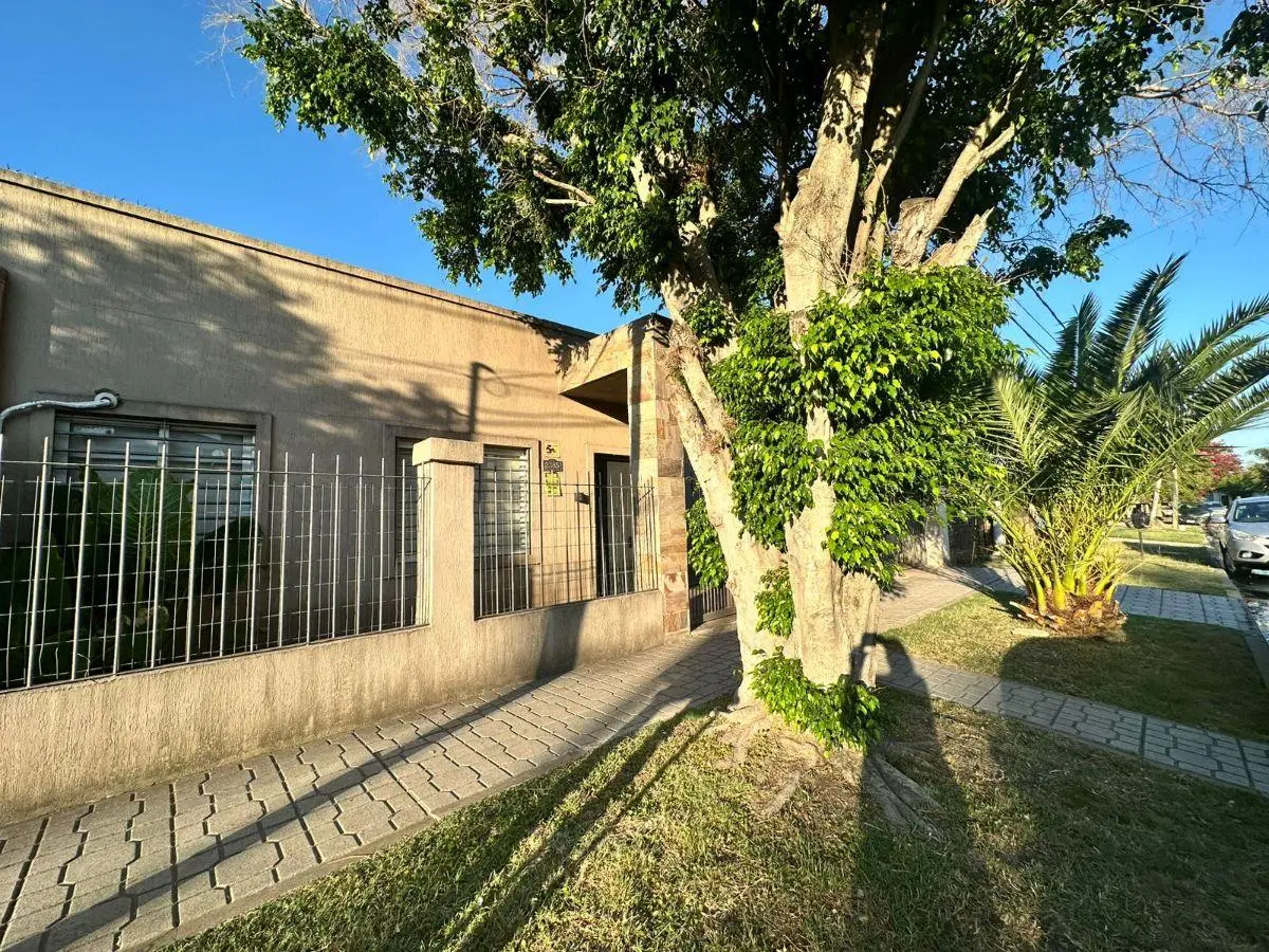 Casa en venta 4 ambientes en Ituzaingo Norte 4