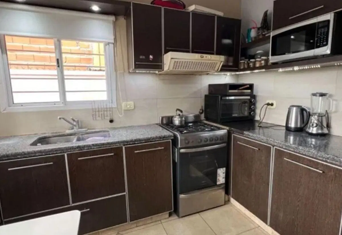 Casa en venta de 4 ambientes en Ituzaingo Norte 2