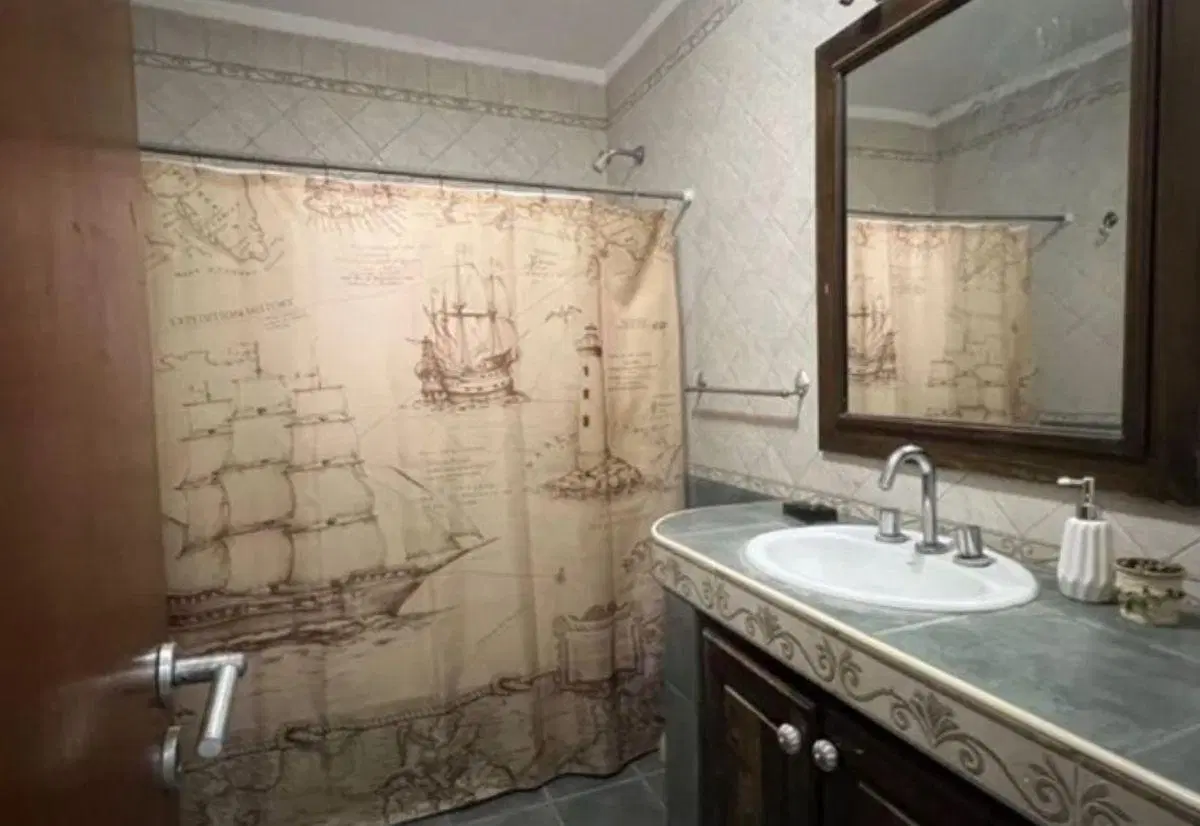Casa en venta de 4 ambientes en Ituzaingo Norte 5