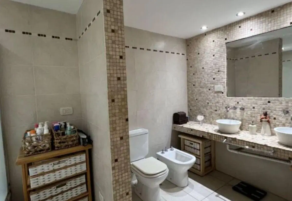 Casa en venta de 4 ambientes en Ituzaingo Norte 4
