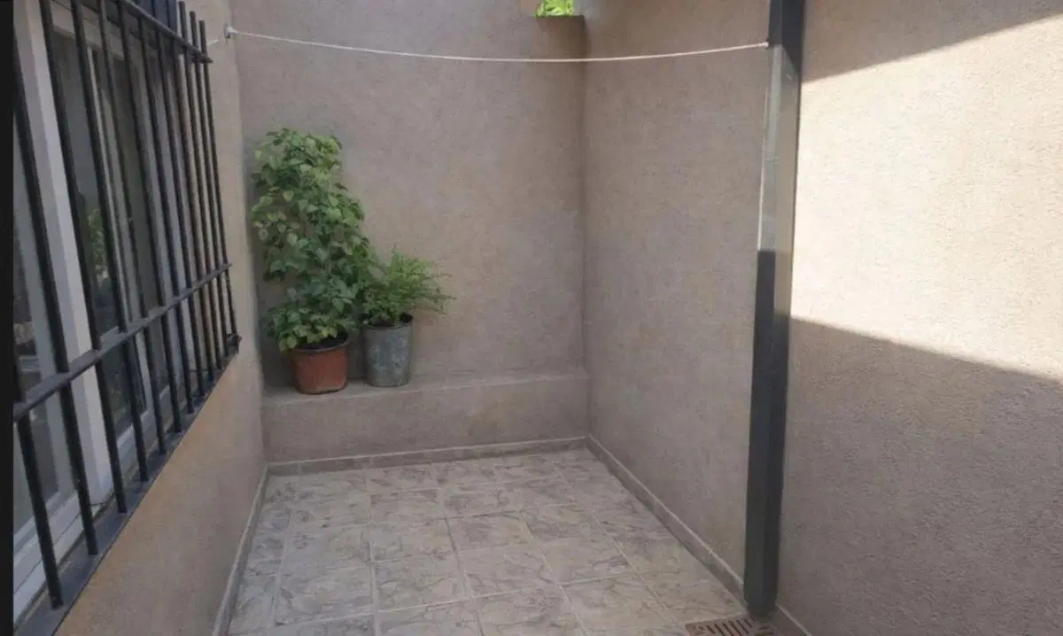 Impecable PH de 4 Ambientes en Planta Baja - Sin Expensas - Ituzaingó Norte - Apto Crédito 5
