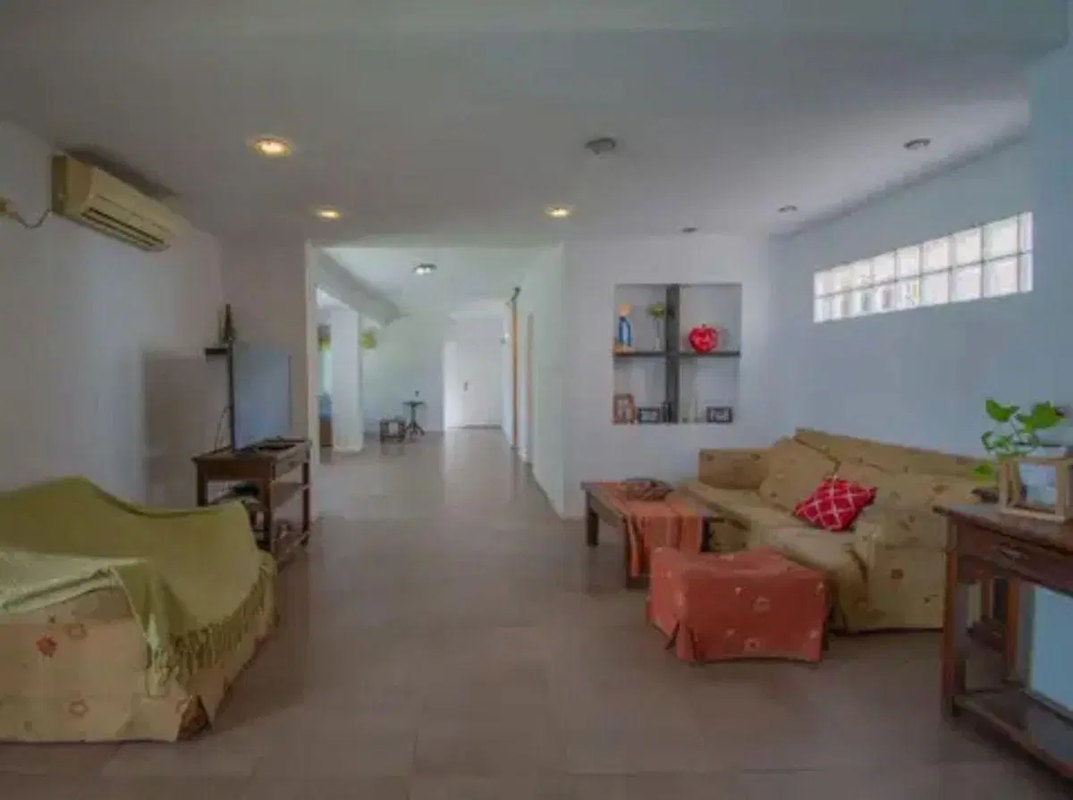 Casa 4 ambientes con pileta en Ituzaingo Norte 2