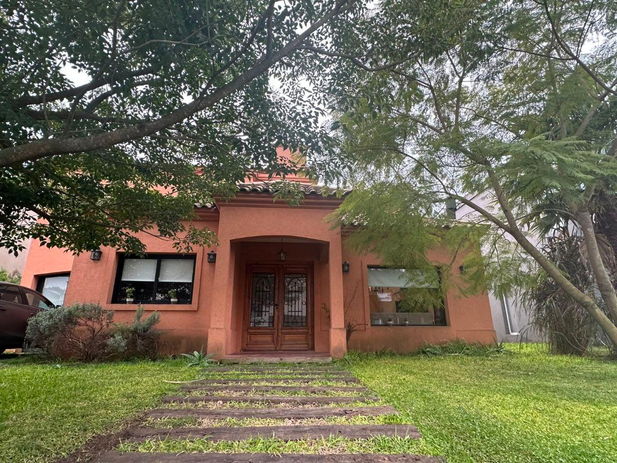 Casa en venta en Haras Maria Victoria