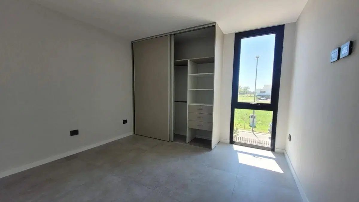 Duplex en Venta Chacras Green OPORTUNIDAD 4