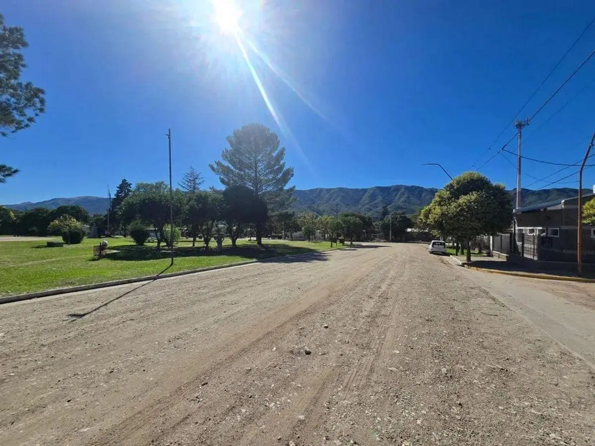 CASA EN VENTA GRAN TERRENO EN BIALET MASSE 2