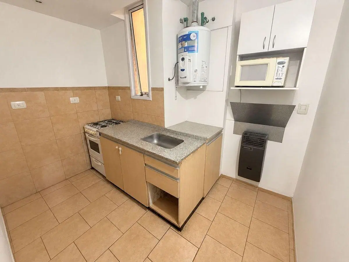 VENTA DEPTO 1 DOR Y MEDIO B° SAN MARTIN 1