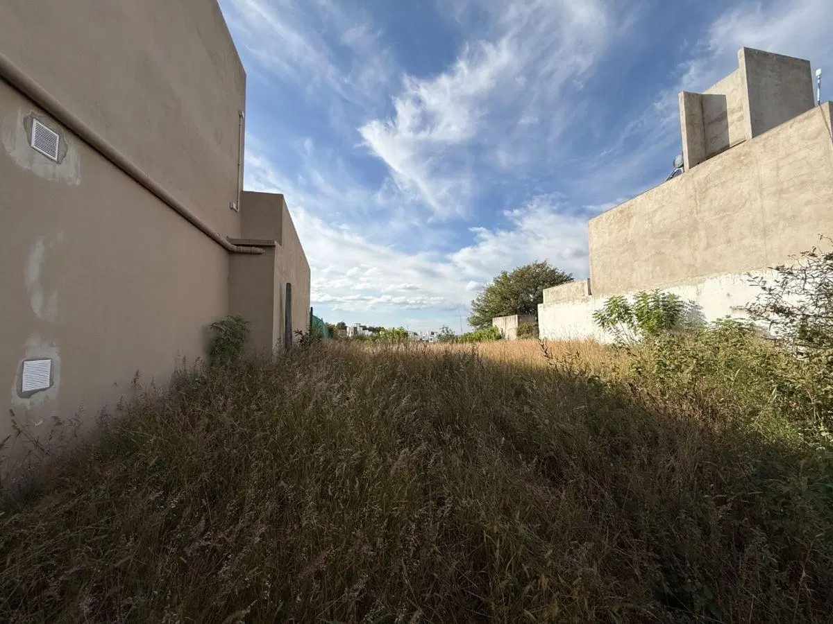 VENTA LOTE CUESTA COLORADA APTO 3 UNIDADES 6