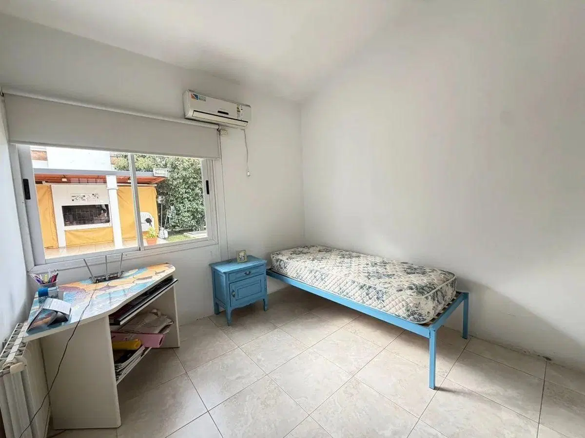 VENTA CASA 4 DORMITORIOS SAN ISIDRO VILLA ALLENDE 8