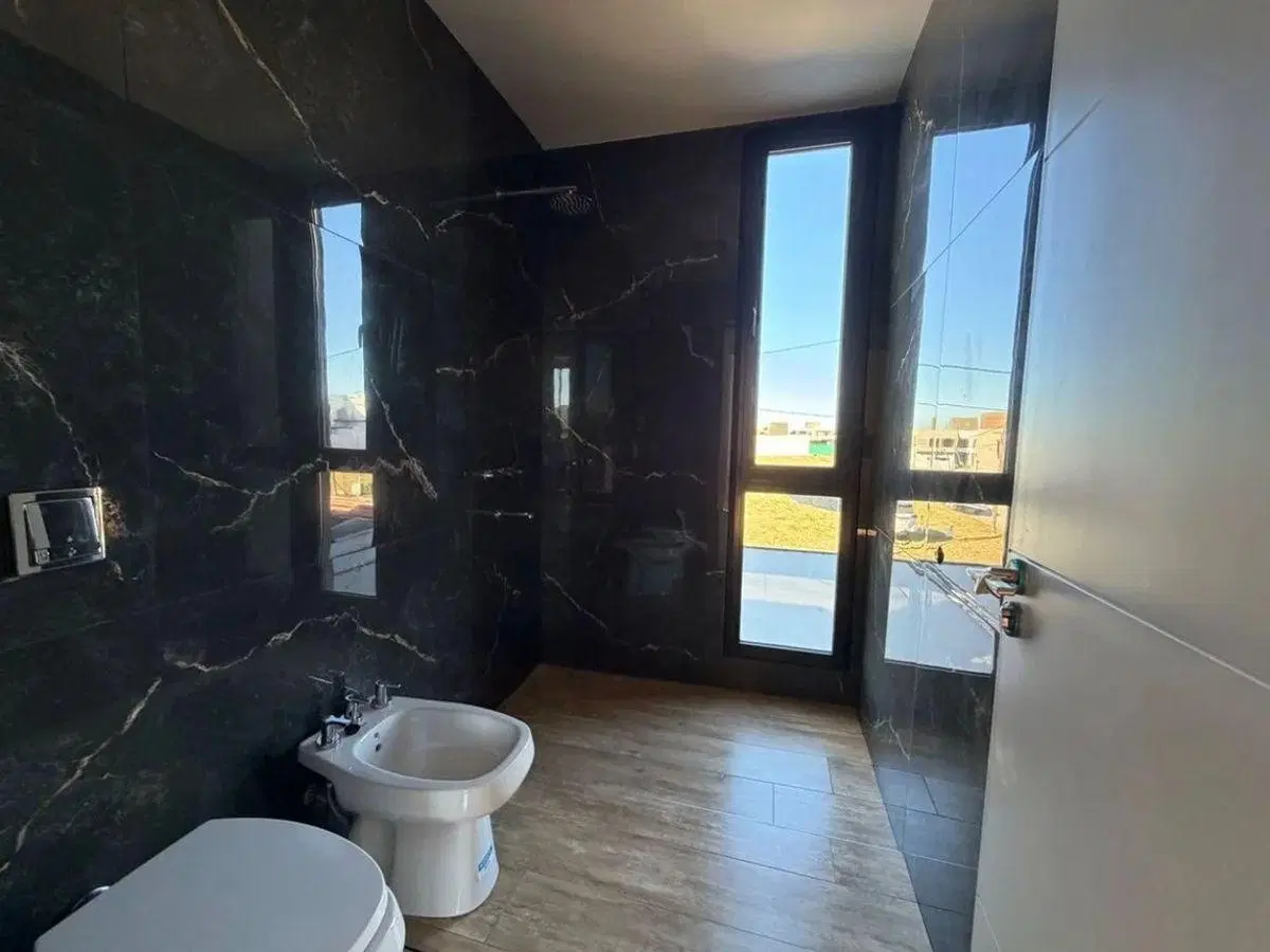 VENTA DUPLEX 3 DORM A ESTRENAR DOCTA URBANIZACION 2