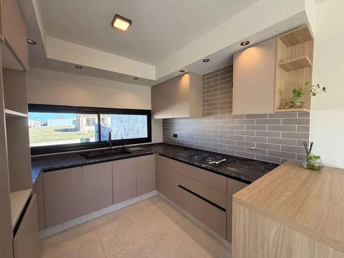 VENTA DUPLEX 3 DORM A ESTRENAR DOCTA URBANIZACION 5
