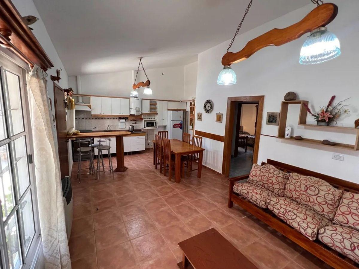 Foto de VENTA CASA 2 DORMITORIOS VILLA CARLOS PAZ, imagen 1