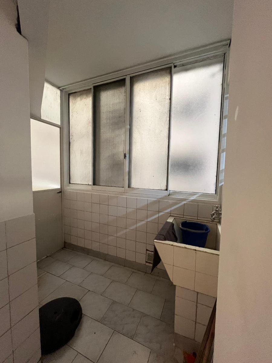 Dpto de Categoría a m de Patio Olmos 1
