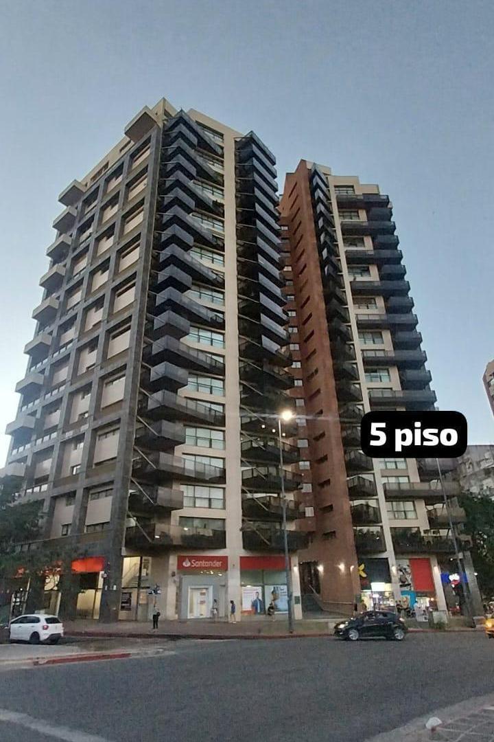 NUEVA CBA, SEMI-PISO DE CATEGORIA, EDIF. TORRES DE LA PLAZA