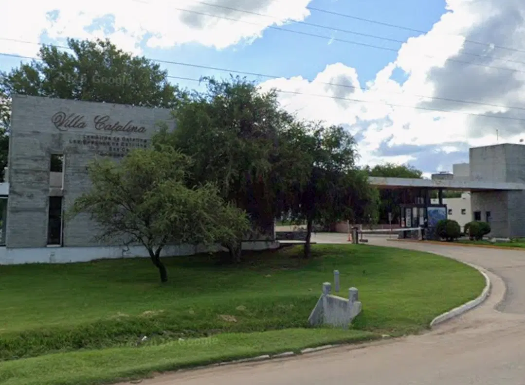 Villa Catalina, RUTA E53, Casa Apta Crédito 3 Dorm Pileta Quincho Cochera Doble 5