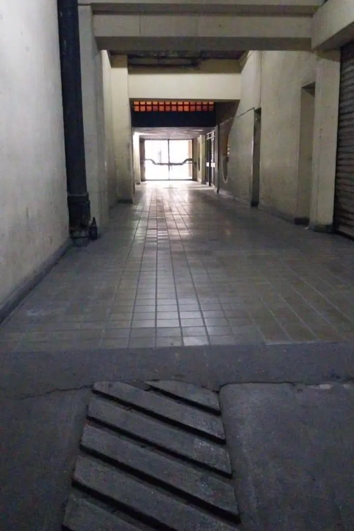 NUEVA CBA. cochera subsuelo, porton automatico 5