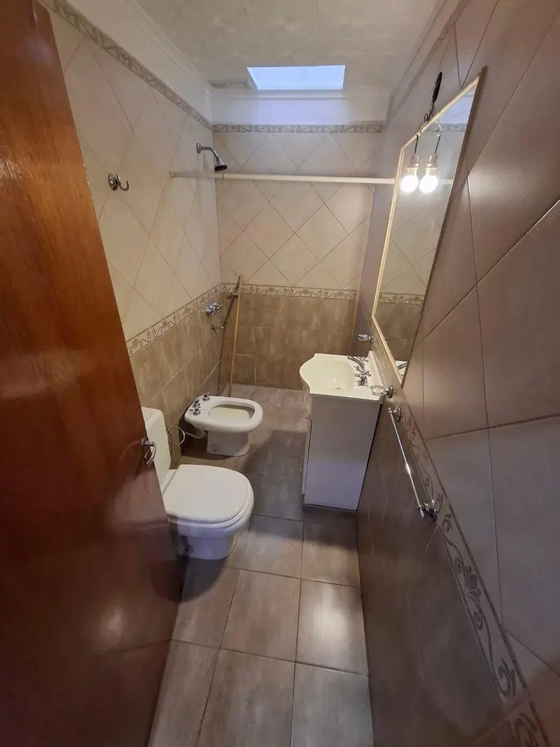 ALQUILER | Casa de 2 Dormitorios con Patio, Asador y Cochera - B° San Fernando 5