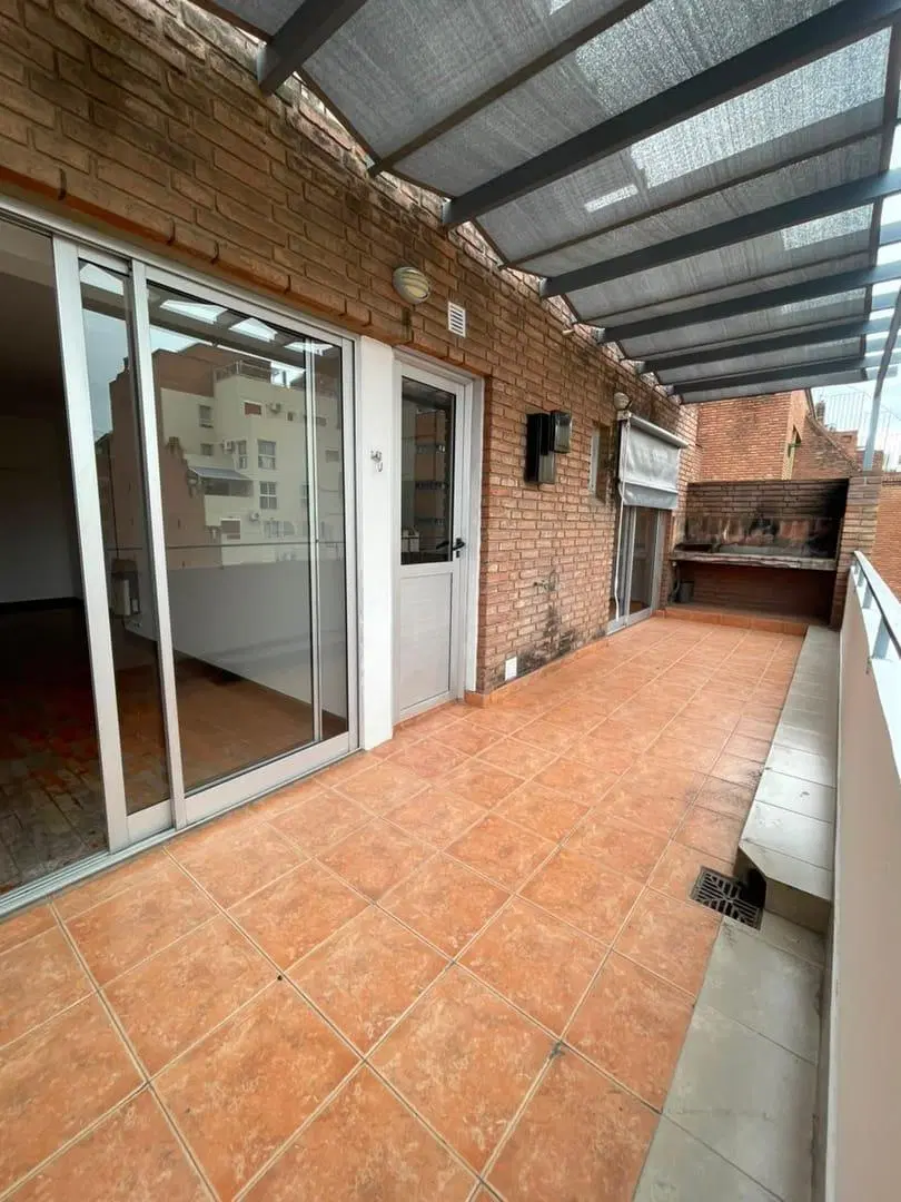 Alquiler Duplex 2 Dormitorios con 2 Terrazas y Asador – Buenos Aires 530, Nueva Córdoba. 2
