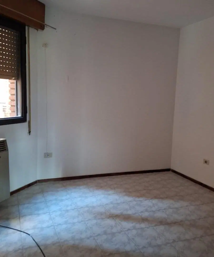 CENTRO, gran ubicacion, 2dor, balcon 1