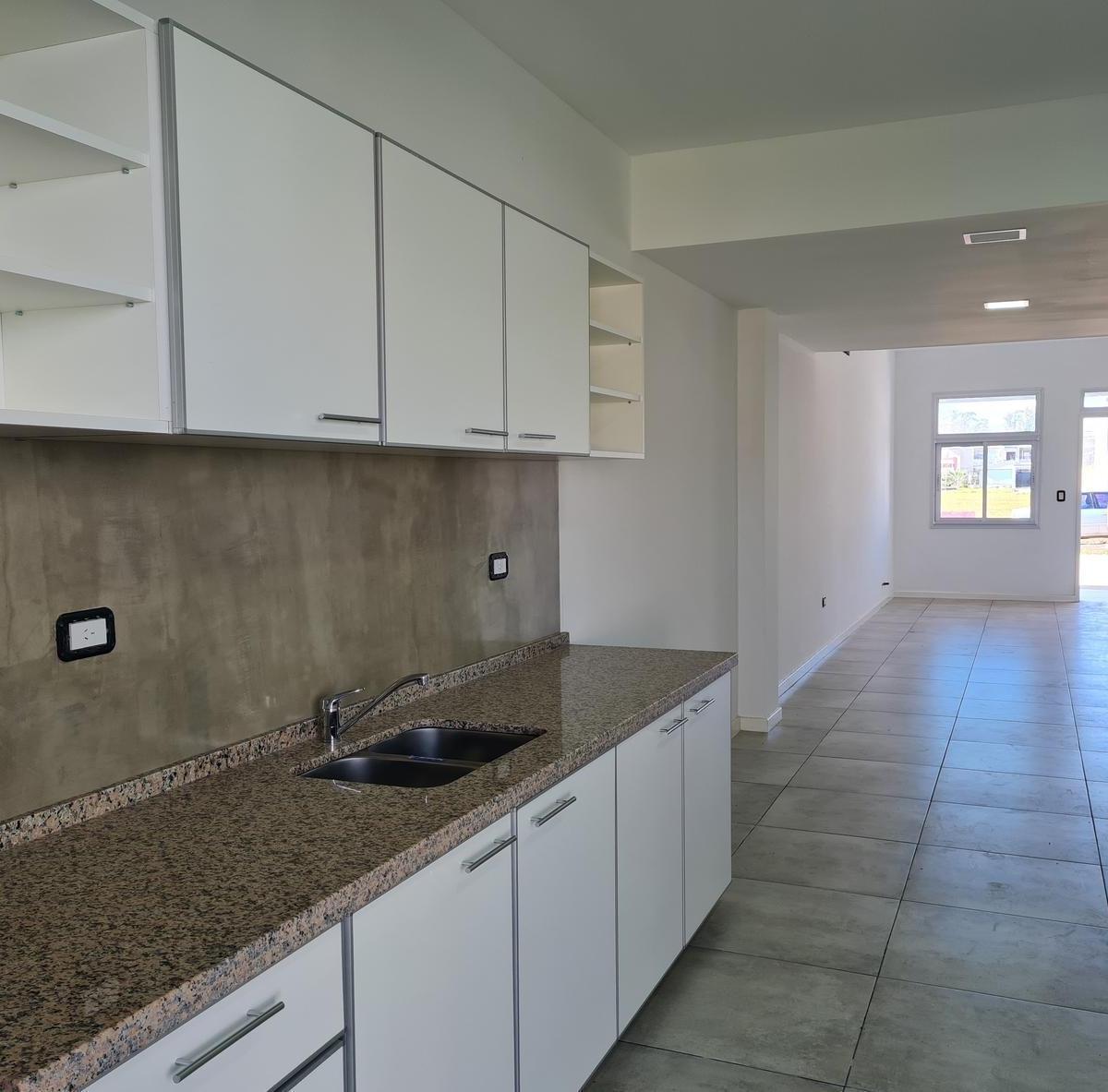 Casa en Venta en San Andres de Giles 3