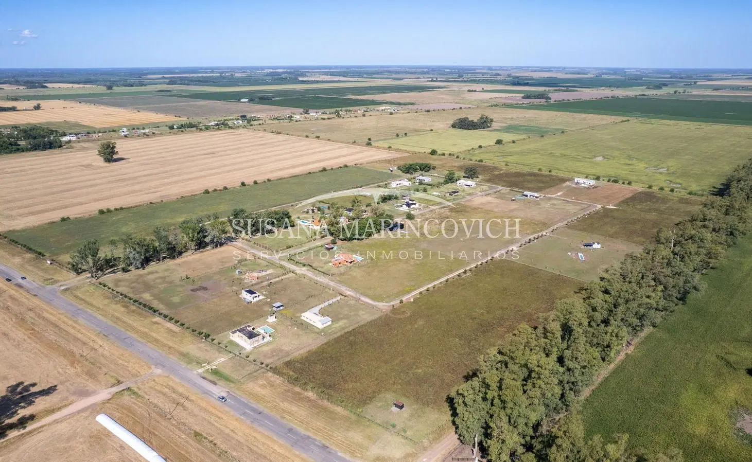 Lote en Azcuenaga 2300m2 Los Corrales 4