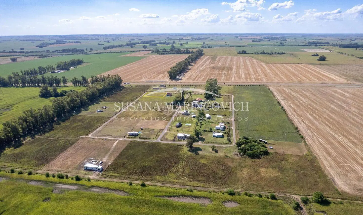 Lote en Azcuenaga 2300m2 Los Corrales 2