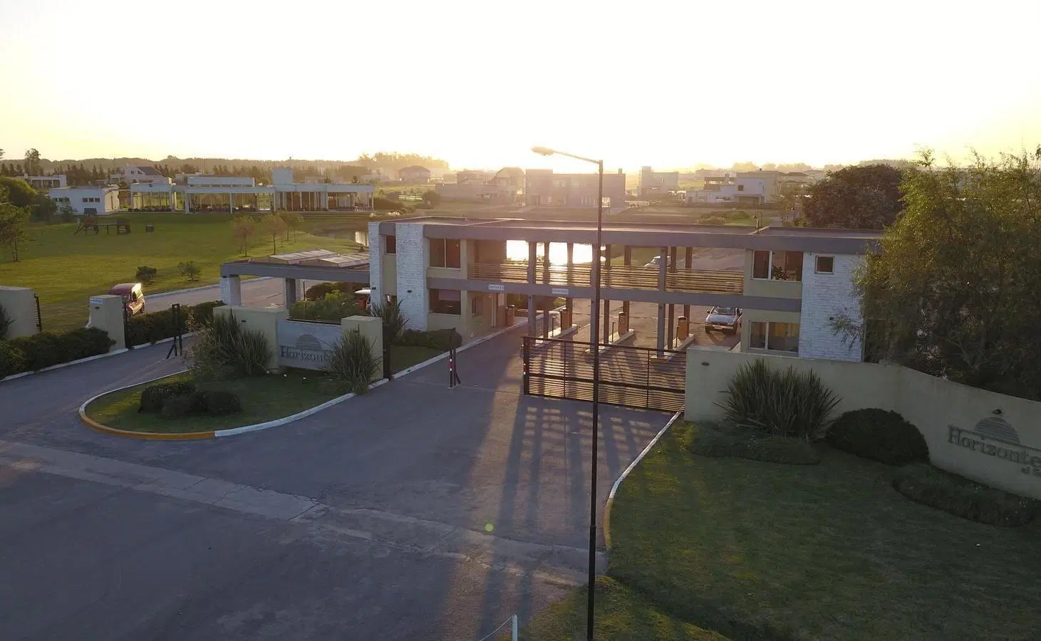 lote / Terreno interno en horizontes al sur valor publicado del anticipo 4