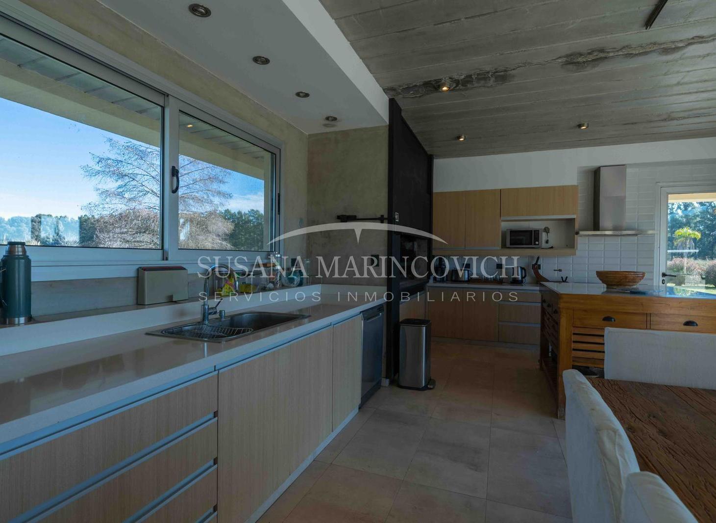 Foto de Chacra en venta en Azcuénaga – 5 hectáreas con dos casas, pileta y cancha de tenis, imagen 1