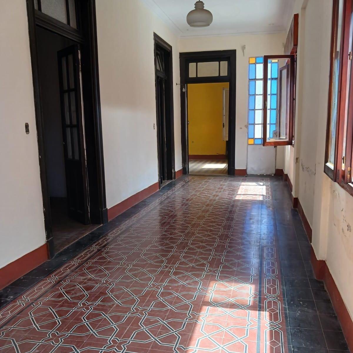 Casa en Venta, Estilo de Época 3