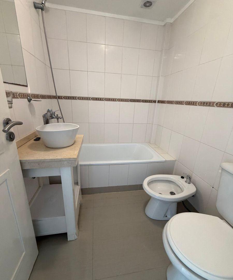 Foto de DEPTO DE 1 DORMITORIO EN ALQUILER-CENTRO-COCHERA, imagen 4