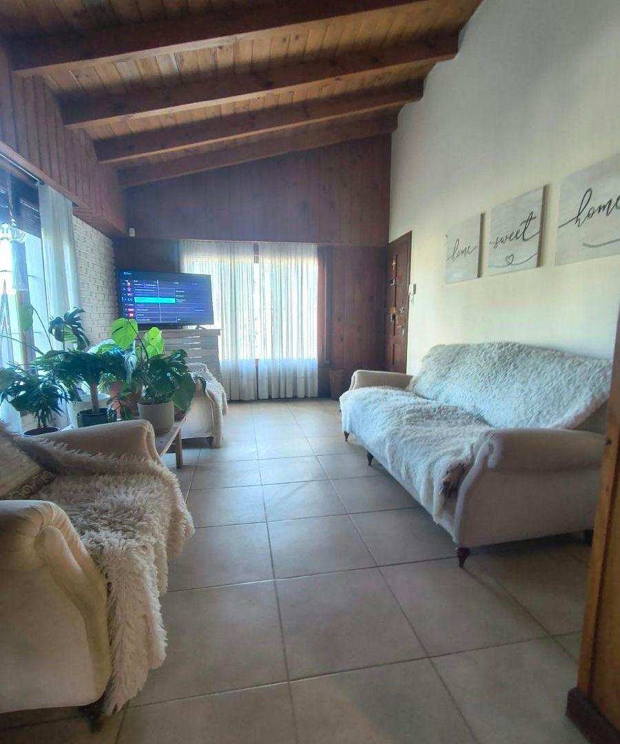 Foto de VENTA | CASA EN ESQUINA, 3 DORMITORIOS. GODOY CRUZ Y BRANDSEN, imagen 4