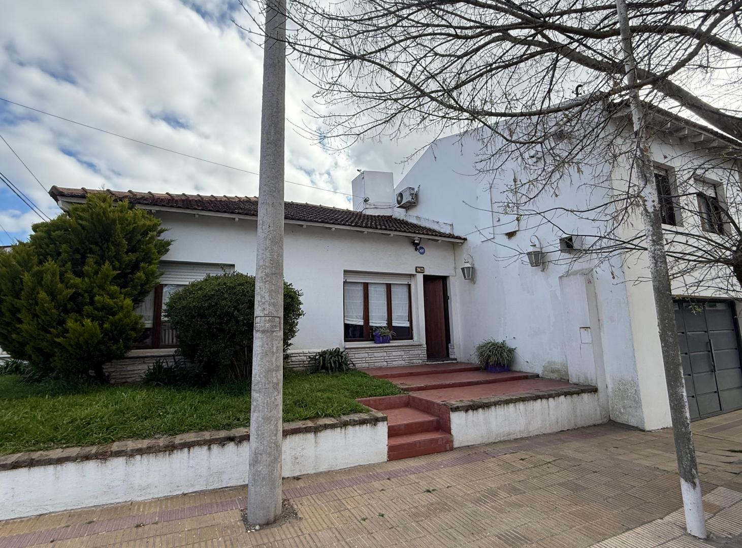 Foto de Casa de 3 Dorm. en Venta/ Fugl y La Madrid, imagen 3