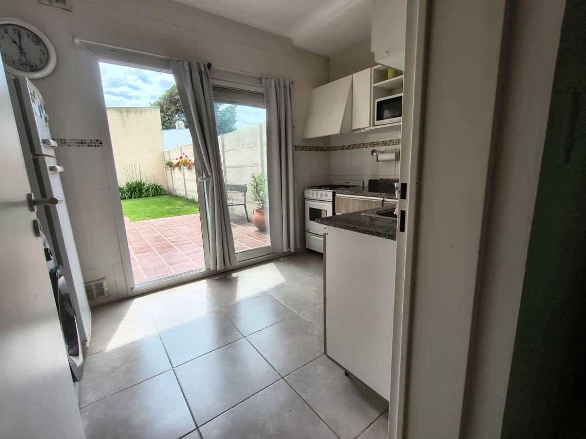 Foto de Casa 3 ambientes en venta – Giaconi y Curuchet, imagen 2
