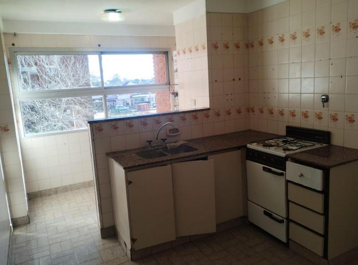 Departamento ·3 amb 76.5 m2 muy luminoso y amplio 3