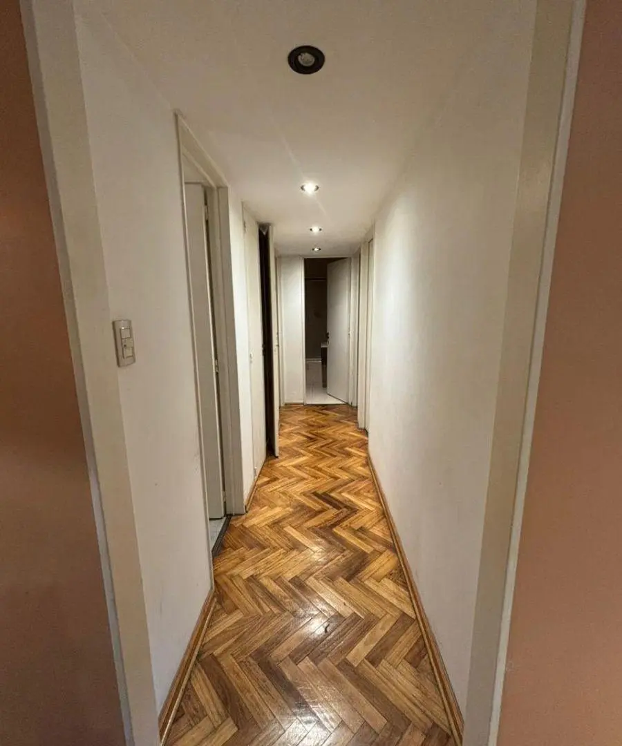 Semi-Piso barrio de Belgrano amueblado con cochera// Luminoso 3