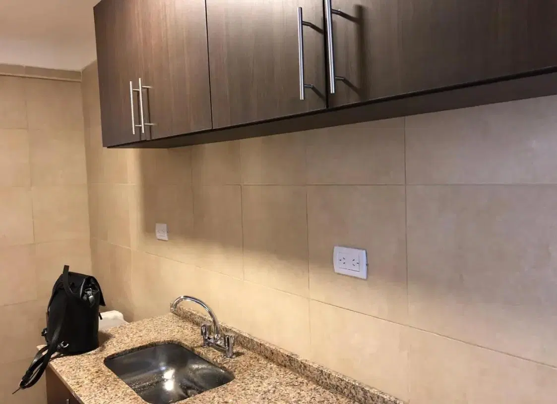 Excelente departamento de dos ambientes en Recoleta 5