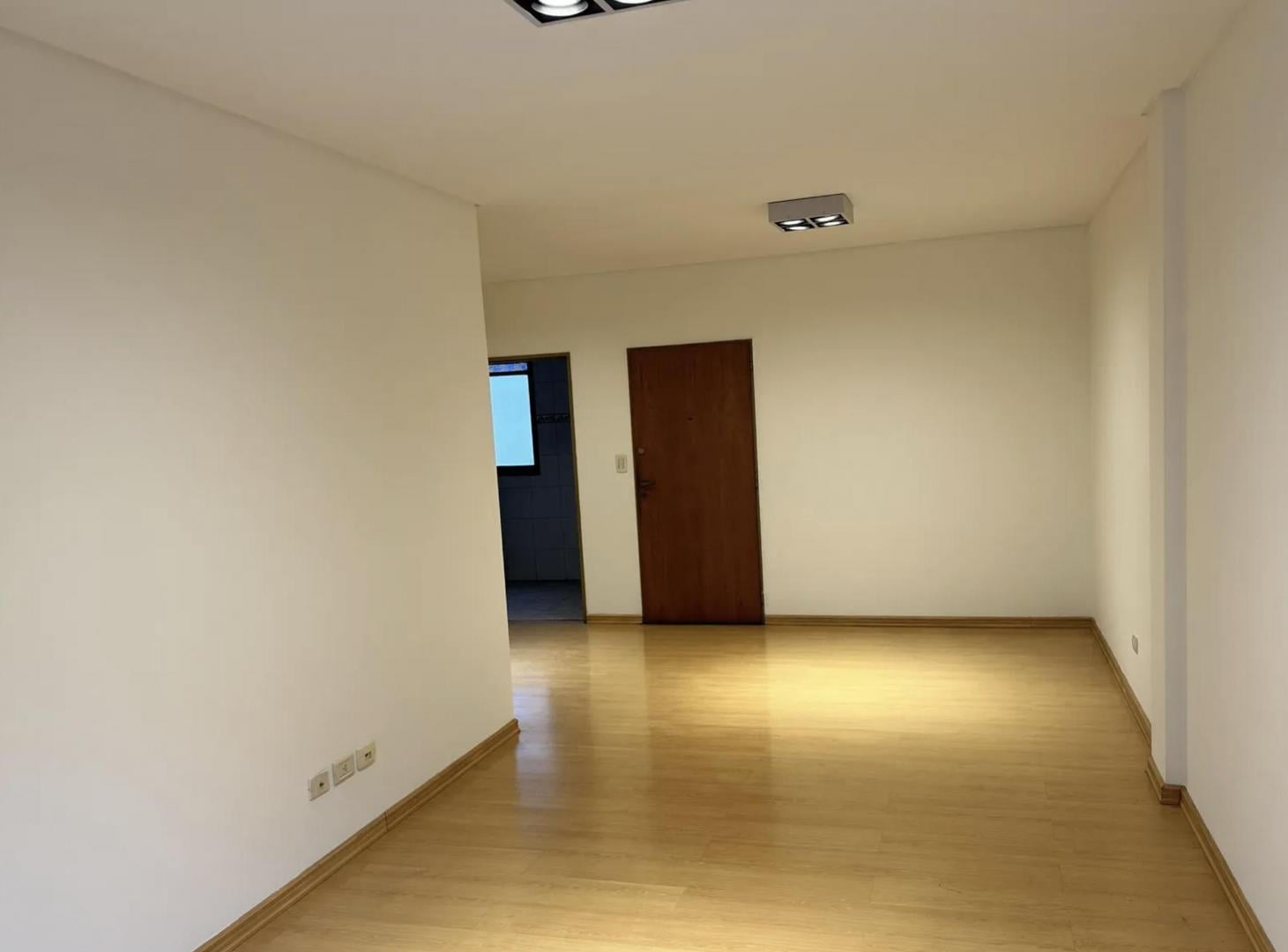 Alquiler departamento en recoleta 3 ambientes Semi-Piso// Con cochera cubierta