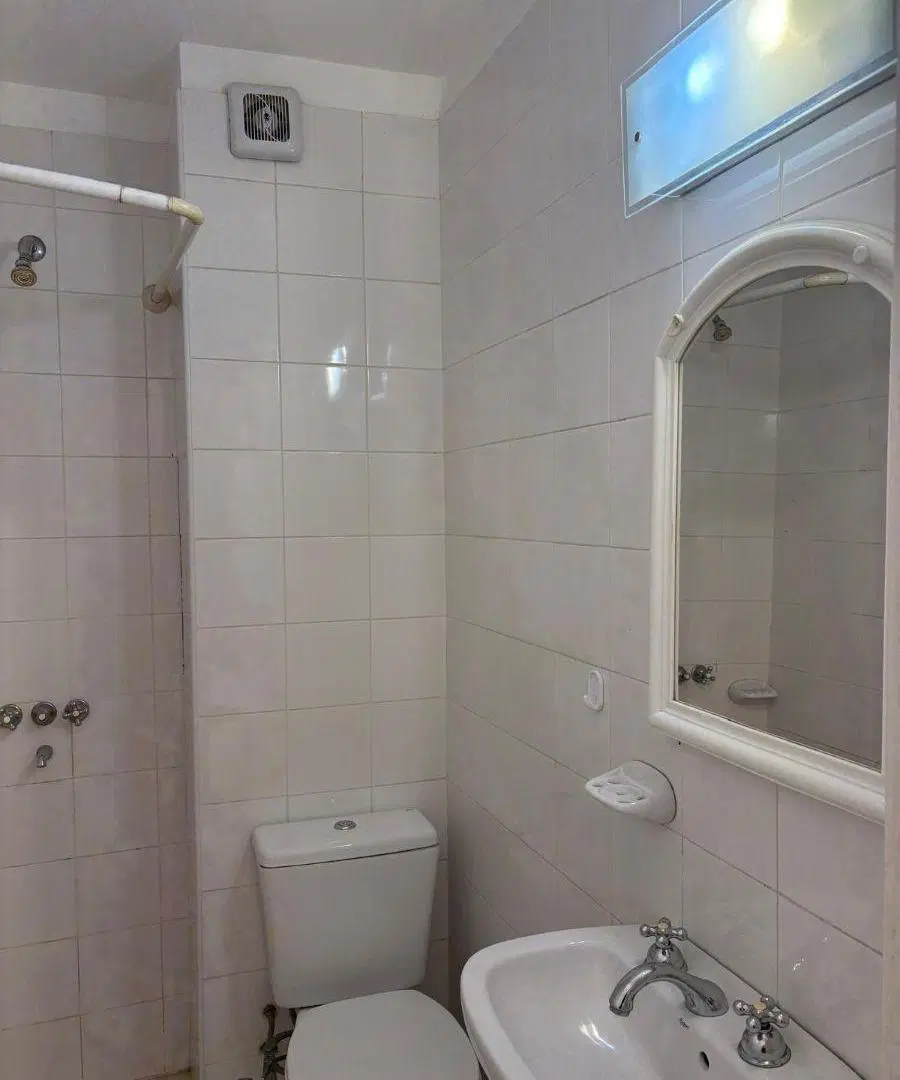 Excelente semipiso 6 ambientes en Recoleta 5