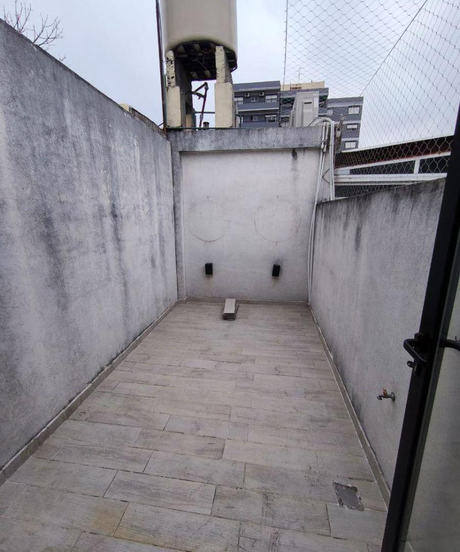 Foto de Excelente Departamento Tipo PH de Tres Ambientes// Ideal Oficina, imagen 4