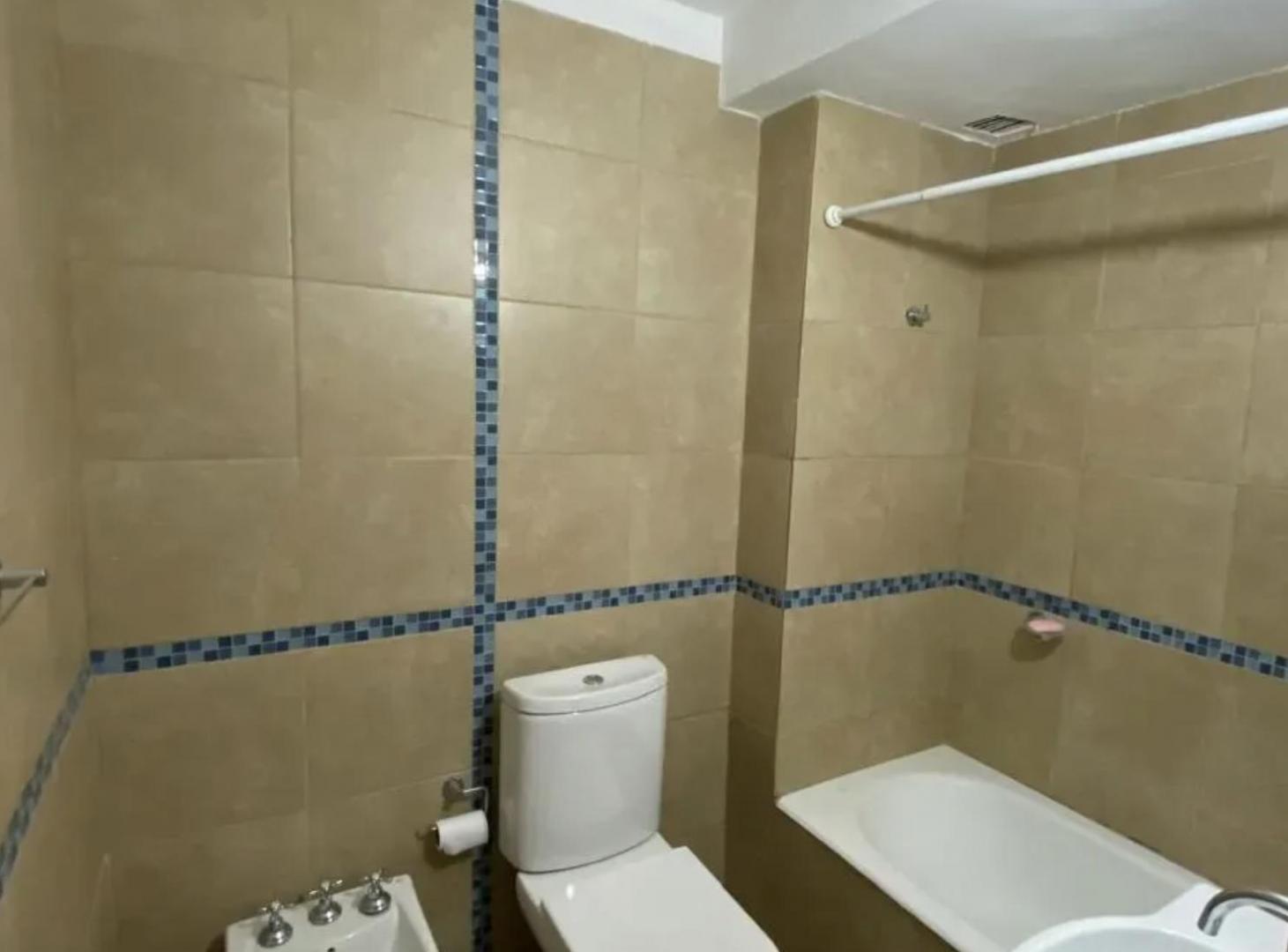 Foto de Departamento en alquiler dos ambientes// En barrio de Recoleta, imagen 2