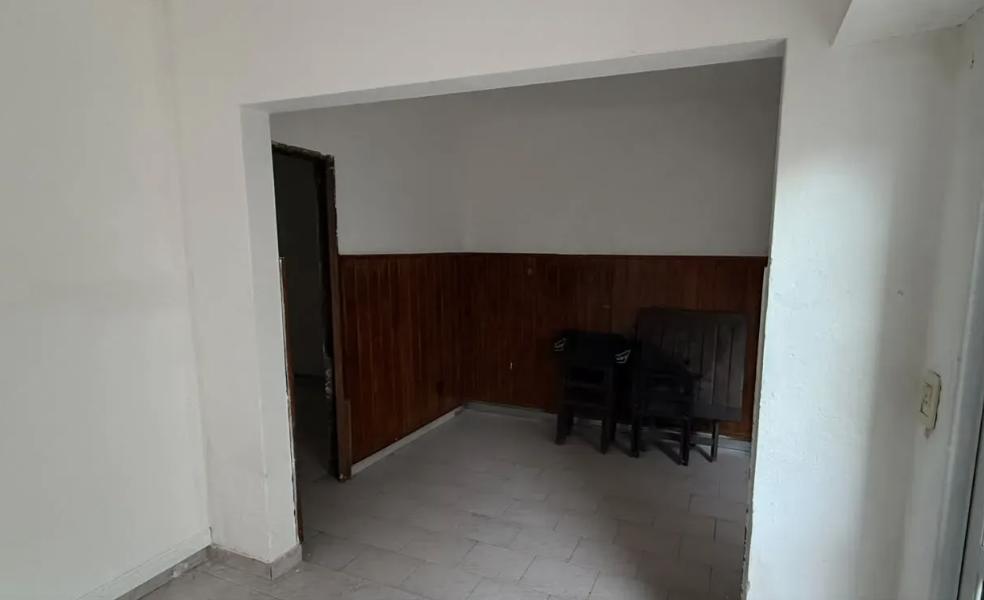 Foto de Alquiler unidad tipo PH de 4 ambientes sin expensas, imagen 3