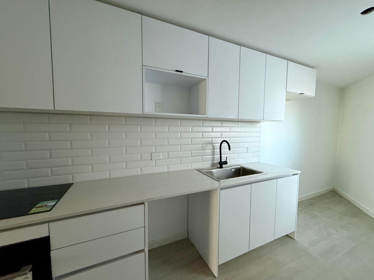 Foto de Amplio monoambiente a estrenar, piso alto, muy luminoso || Edificio con, imagen 4
