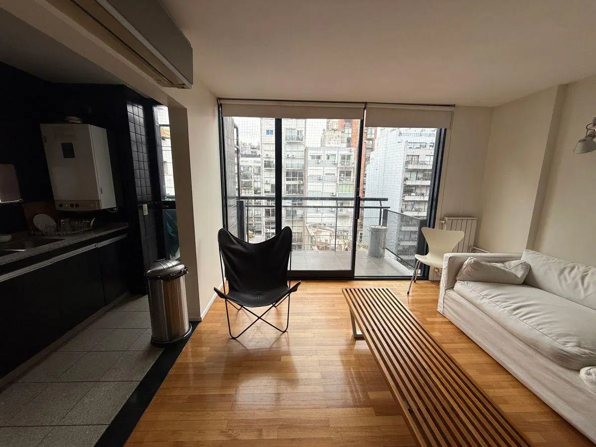 Venta | 3 Ambientes sobre Boulevard Chenaut 1