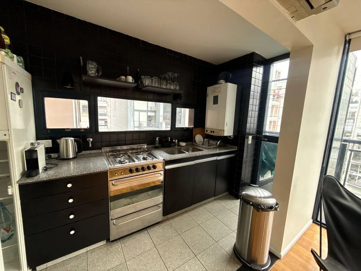 Venta | 3 Ambientes sobre Boulevard Chenaut 2