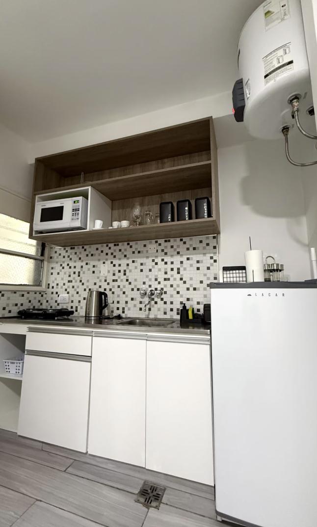 Foto de Amplio y luminoso monoambiente completamente equipado | A solo metros, imagen 5