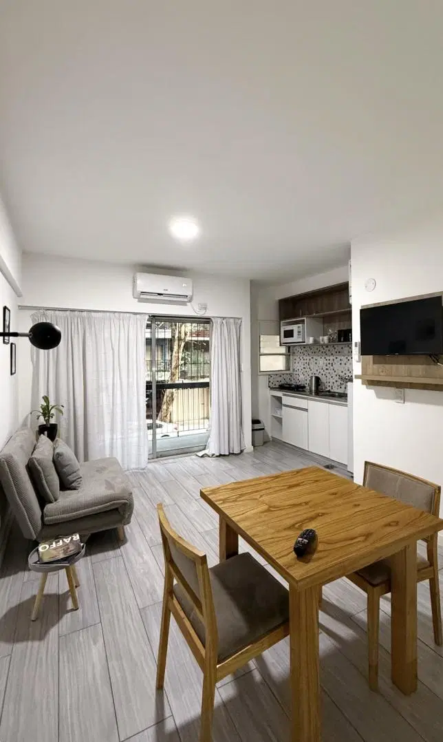 Amplio y luminoso monoambiente completamente equipado | A solo metros del Alto Palermo, 2