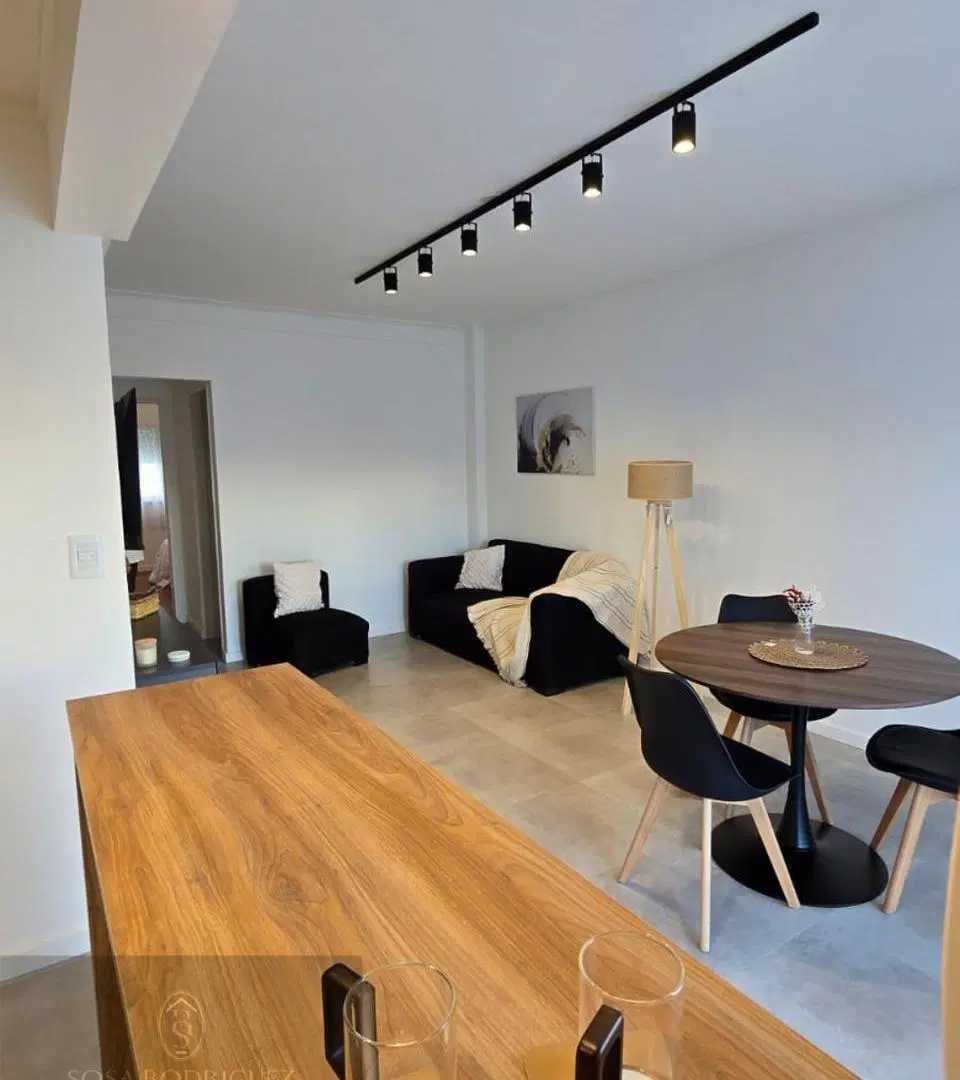 OPORTUNIDAD RETASADO | 2 Ambientes con Balcón y Cochera | Plaza Mitre - Aldrey 2