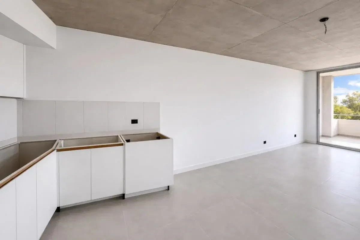 Departamento a estrenar de 47 m² totales con balcón terraza en venta en Saavedra 5